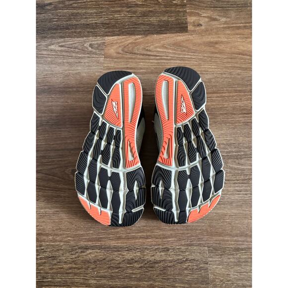 Altra Torin 5 Women's Size 7.5 Cushioned Running Shoes ALOA547X007 Pre-Owned - Picture 4 of 10